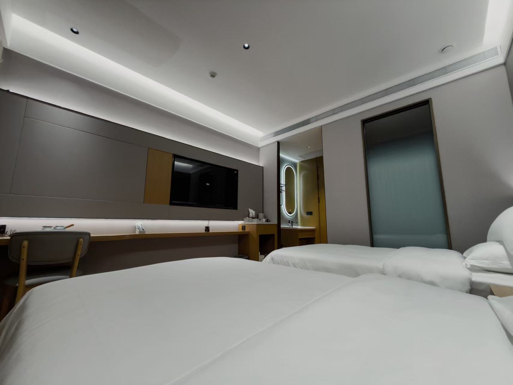 悦享智能双床房